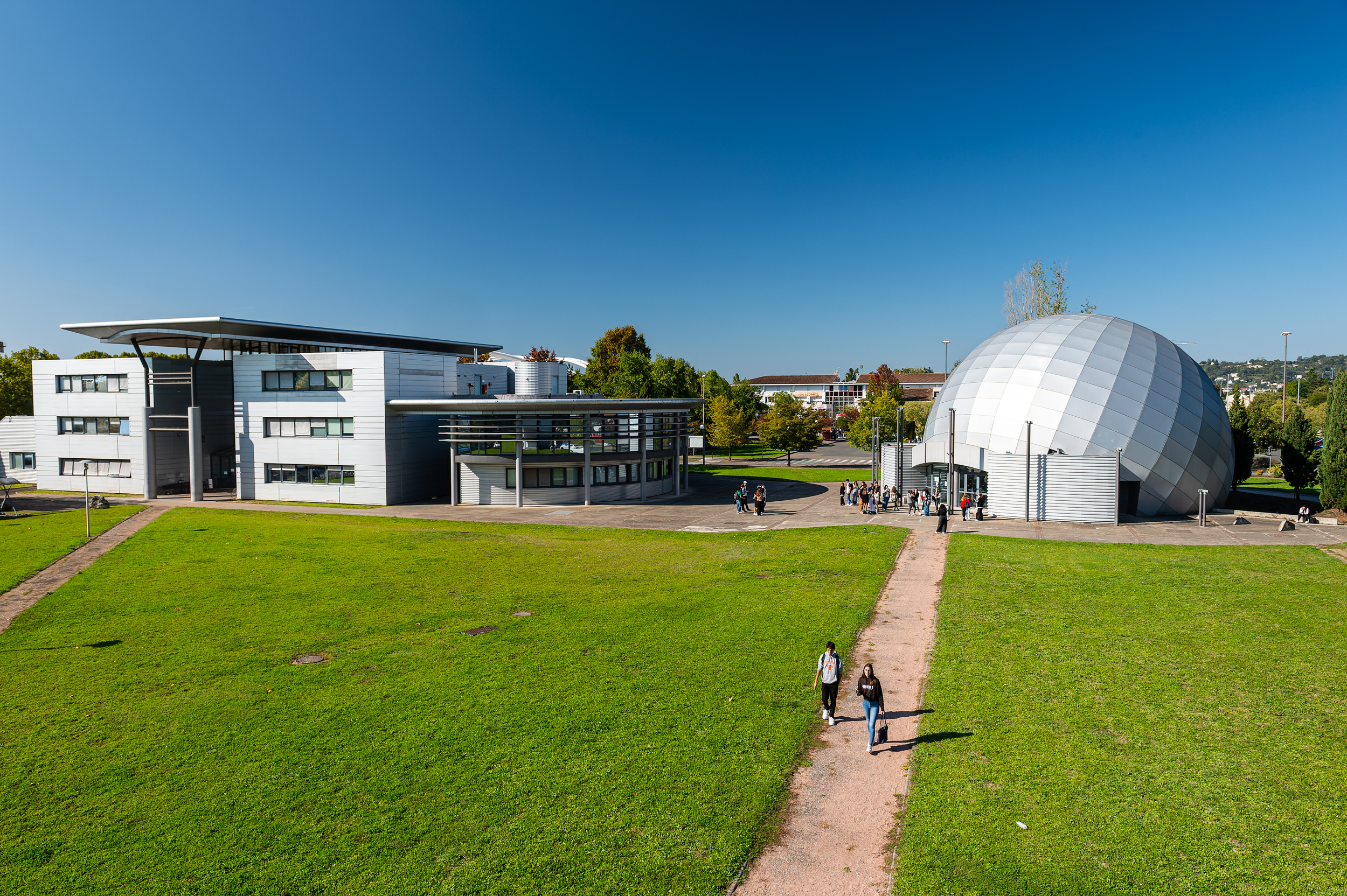 Campus Michel Serres - Agen - © Gautier Dufau